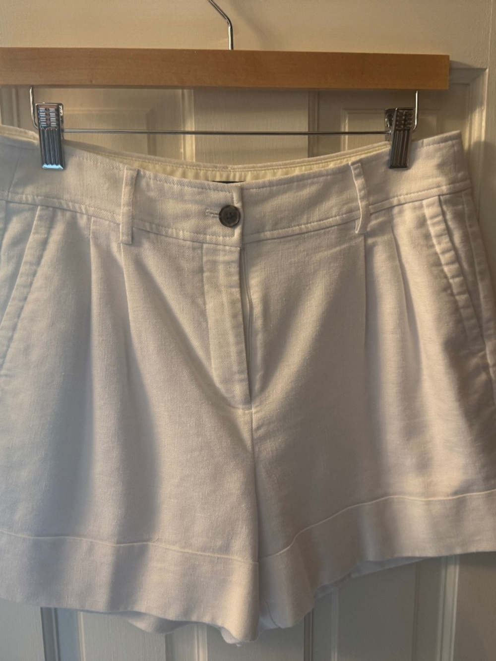 J Crew White Linen Shorts Size 6